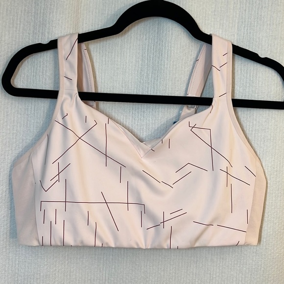 Brooks Other - Brooks Run Sports Bra - Drive Convertible racer back/scoop no wire size 38DD